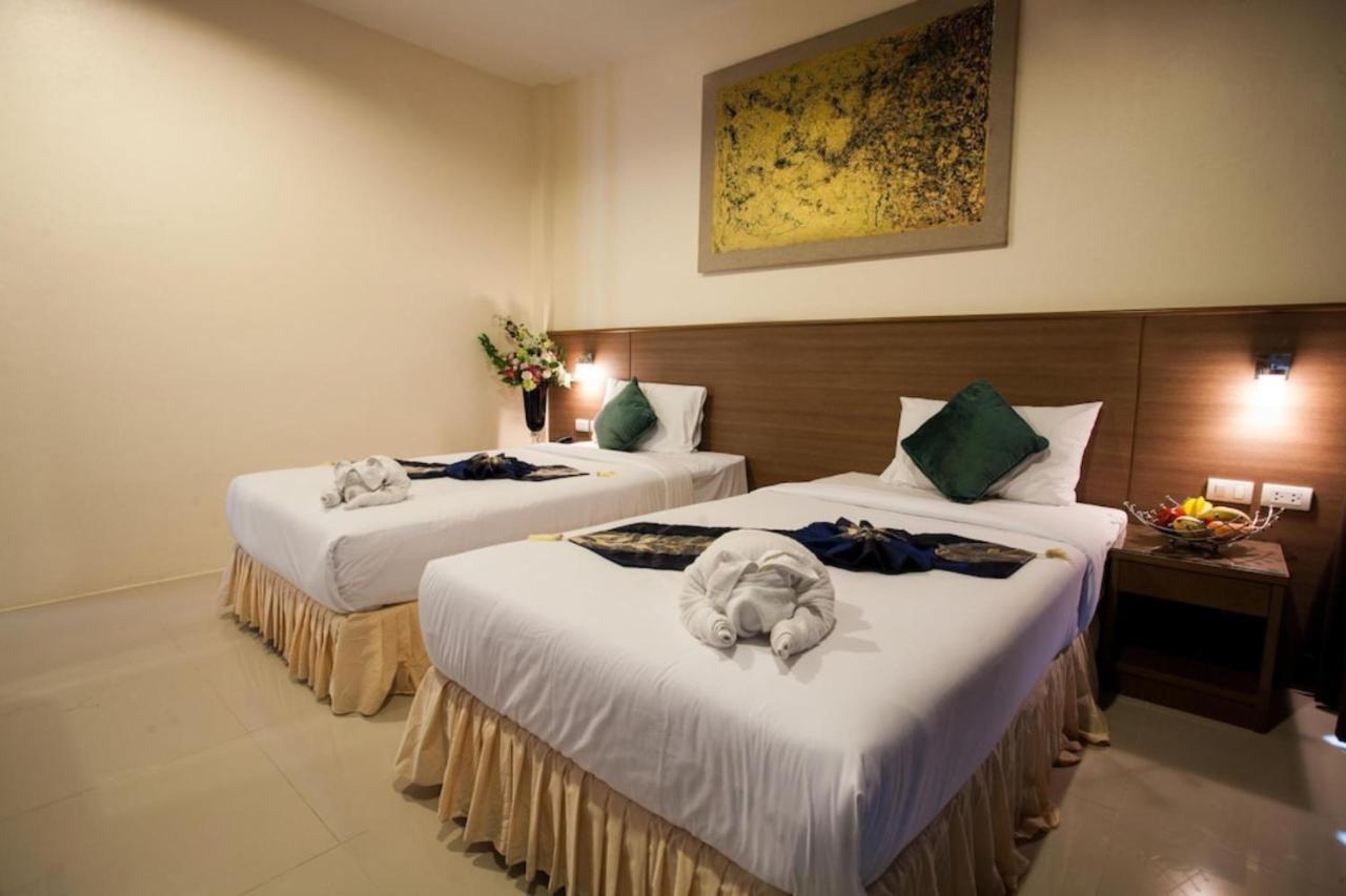 The Wave Hotel Patong Sha Phuket Exterior photo